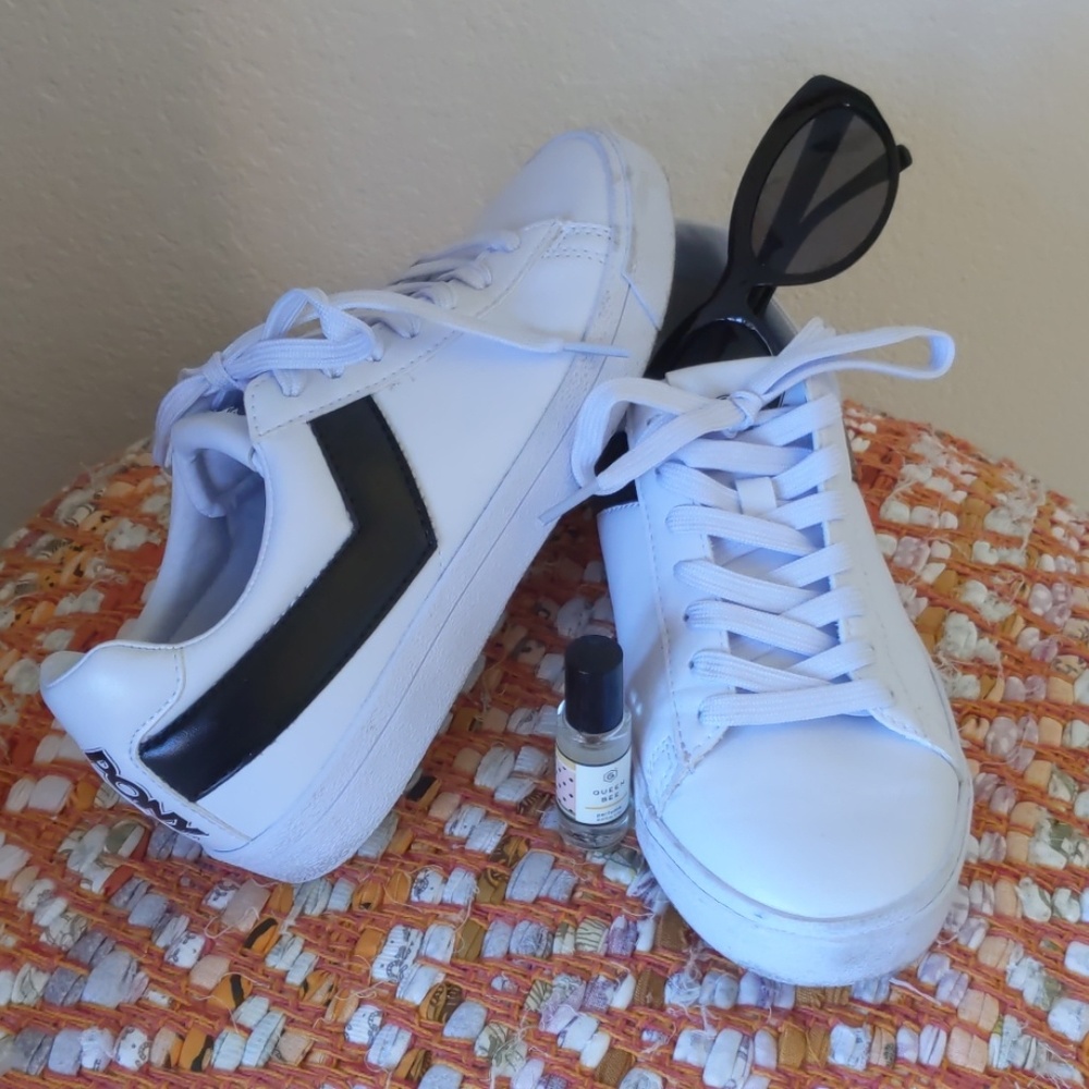 Faux leather Pony shoes
